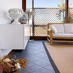 Attico Con Terrazza Sul Porticciolo Turistico Di Apartment *