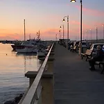 Attico Con Terrazza Sul Porticciolo Turistico Di Vibo Valentia Marina