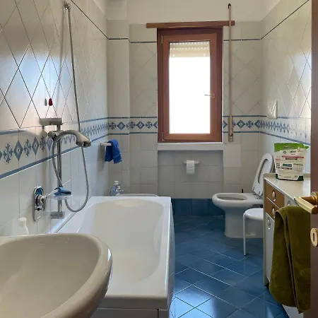 Attico Con Terrazza Sul Porticciolo Turistico Di Vibo Valentia Marina