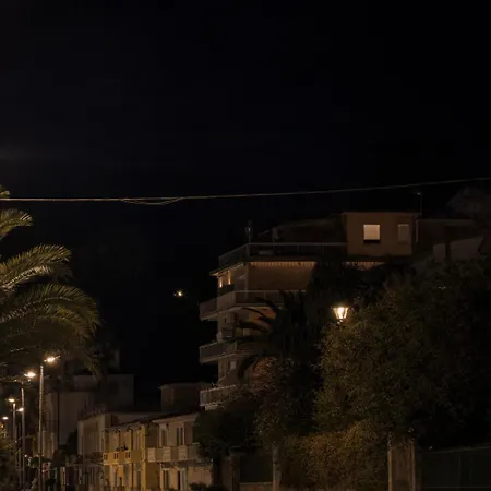 Apartamento Attico Con Terrazza Sul Porticciolo Turistico Di *