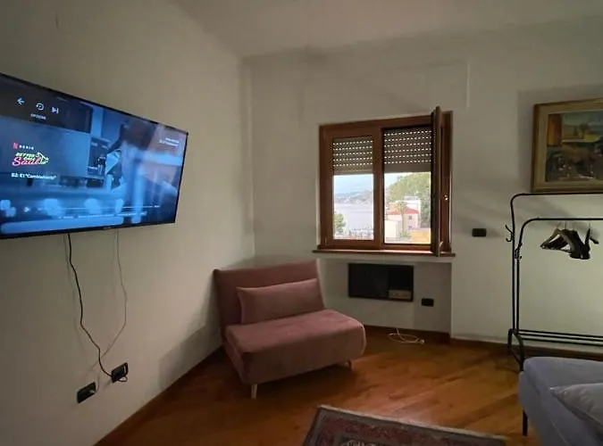 公寓 Attico Con Terrazza Sul Porticciolo Turistico Di